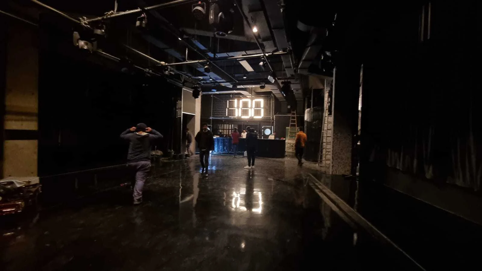 100 NOCHES, imagen 27